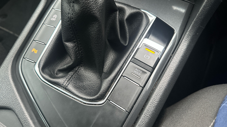 Volkswagen Tiguan 2.0 TDi 150 SE 5dr Diesel Estate